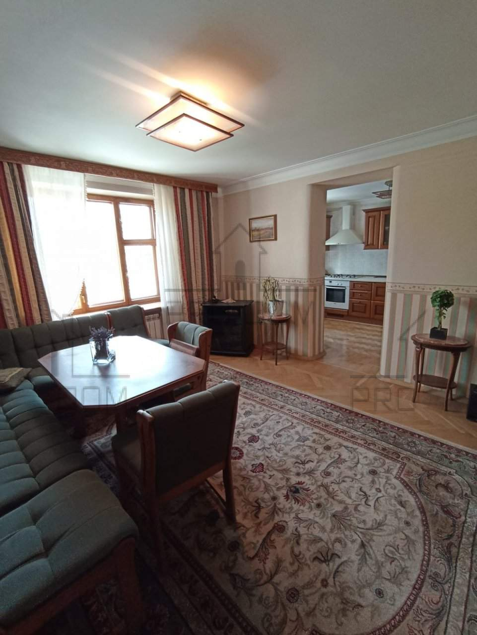 Продажа 5-комнатной квартиры, Севастополь, Карантинная улица,  д.16