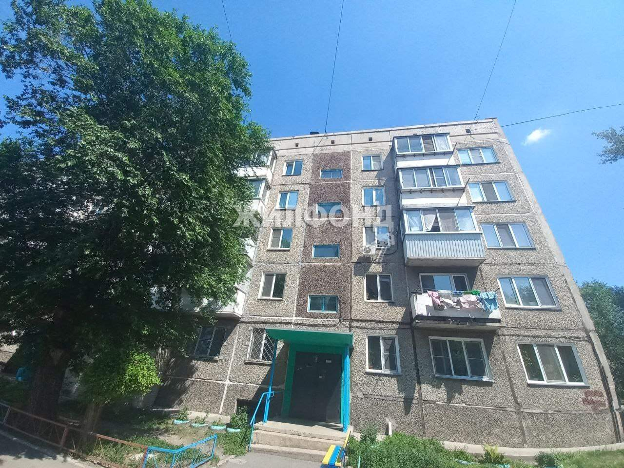 Продажа 3-комнатной квартиры, Абакан, Советская улица,  д.115