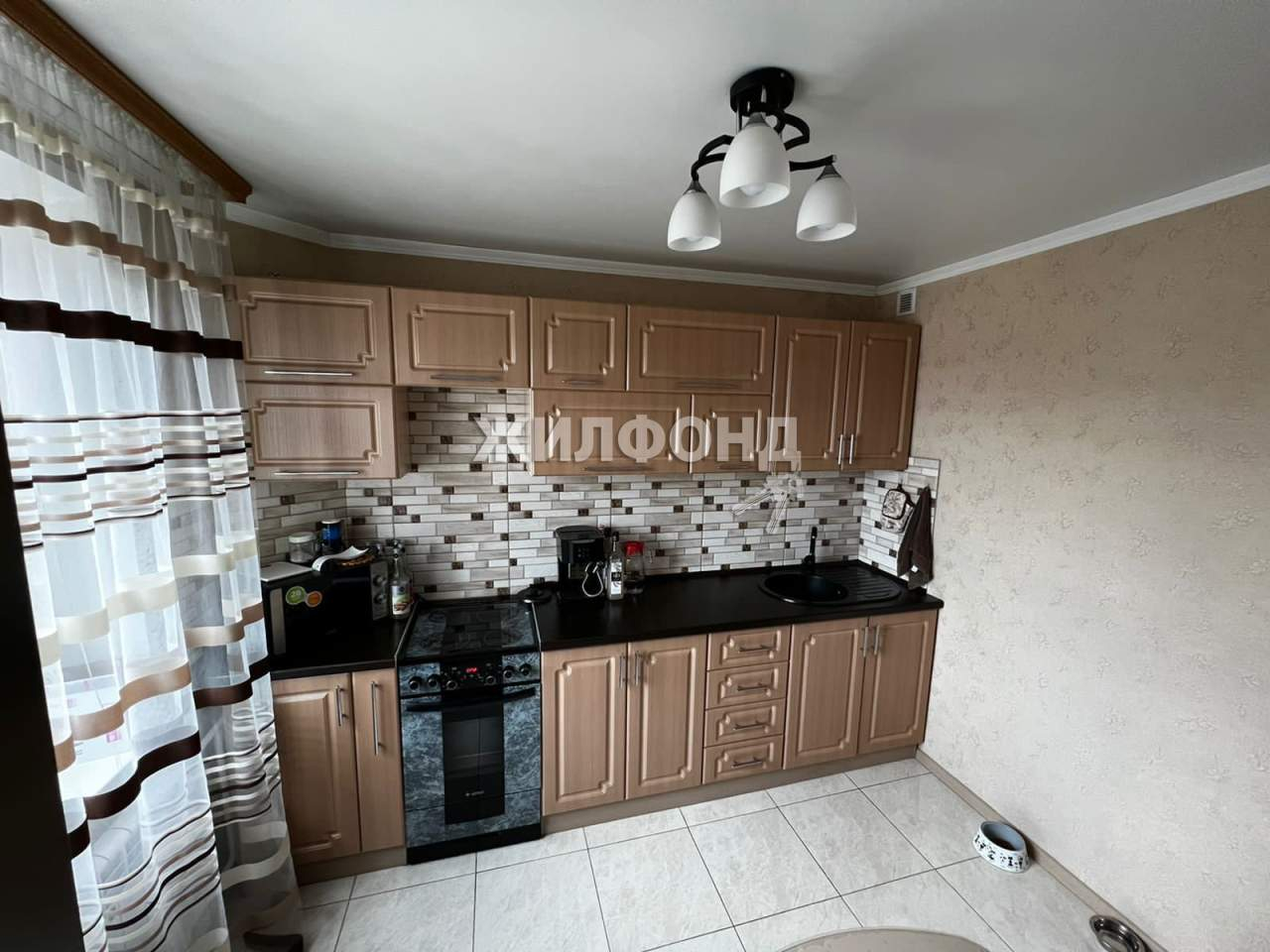 Продажа 2-комнатной квартиры, Абакан, Пирятинская улица,  д.21Б