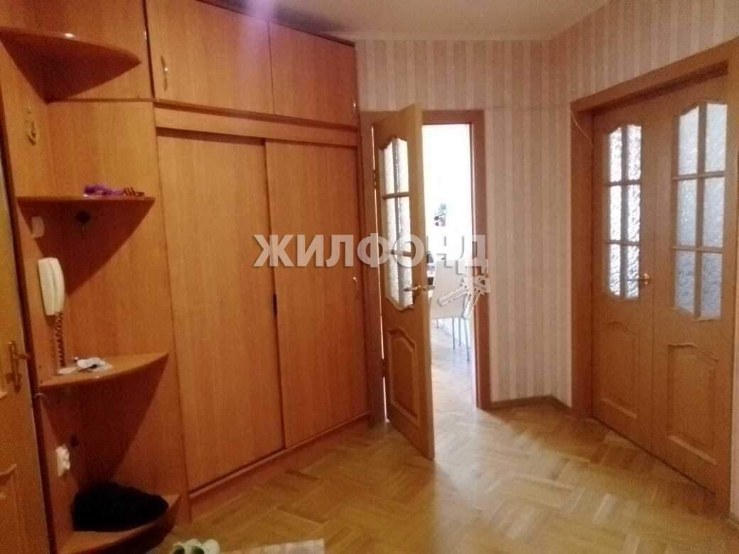 Продажа 2-комнатной квартиры, Орел, Кромская улица,  д.8