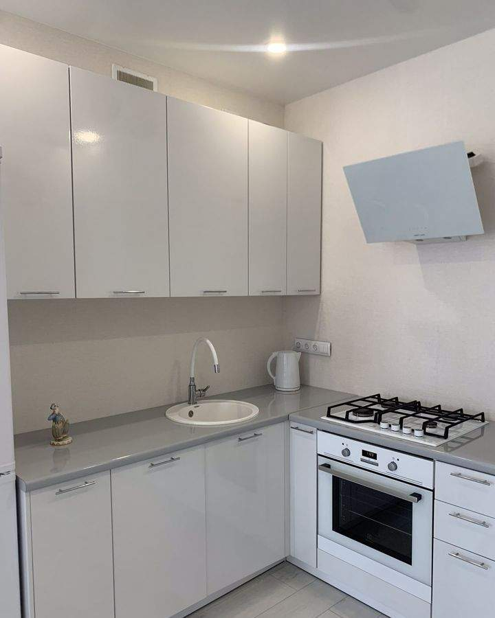 Продажа 1-комнатной квартиры, Геленджик, Больничный переулок,  д.4