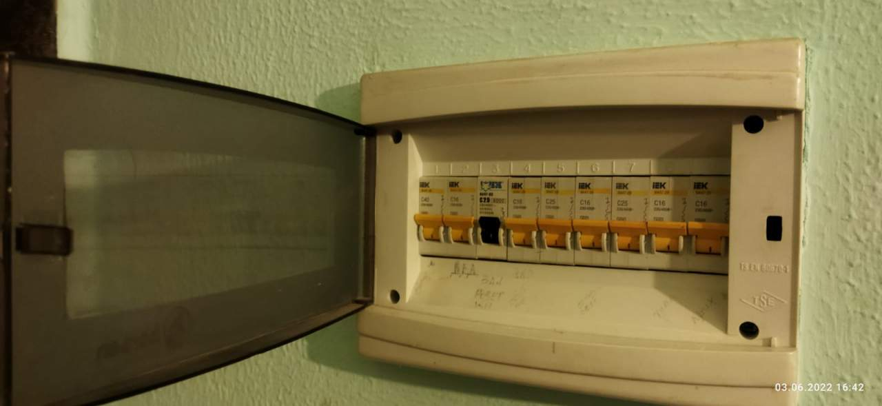 Продажа 3-комнатной квартиры, Кисловодск, Героев Медиков улица,  д.20