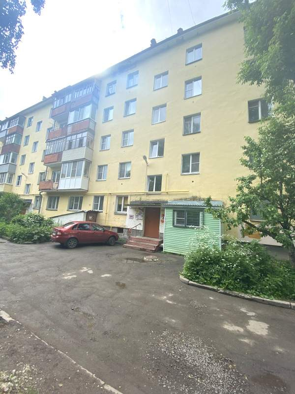 Продажа 2-комнатной квартиры, Вологда, Чернышевского улица,  д.84