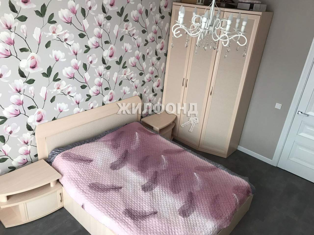 Продажа 2-комнатной квартиры, Калининград, В.Денисова улица,  д.18