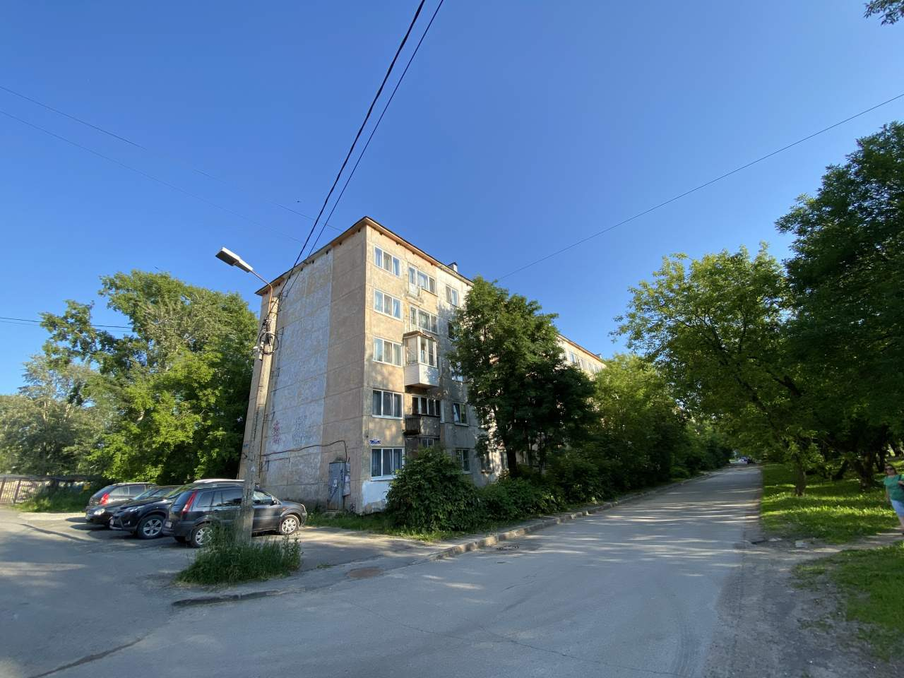 Продажа 2-комнатной квартиры, Березники, Ломоносова улица,  д.97