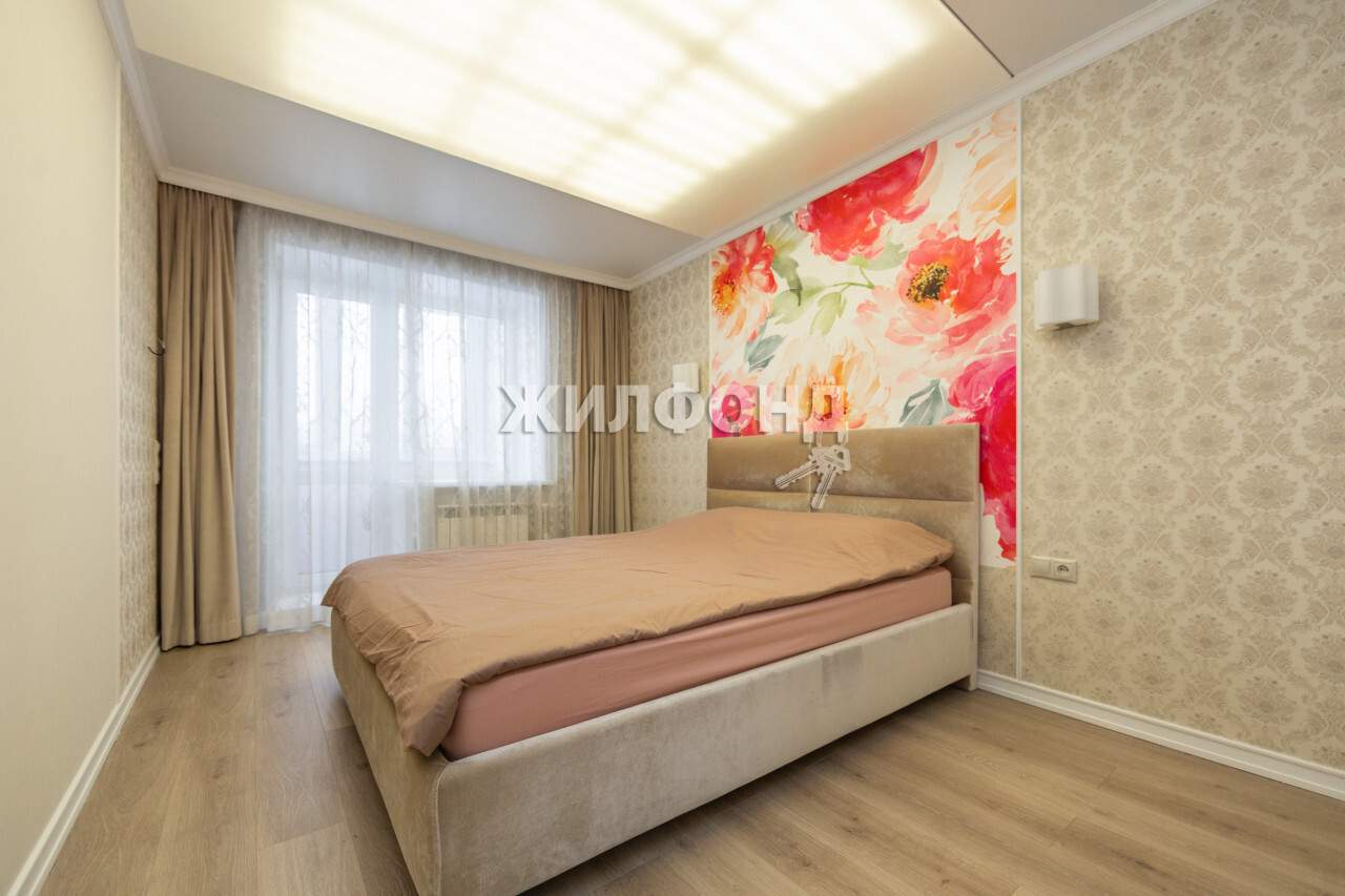 Продажа 3-комнатной квартиры, Барнаул, Малахова улица,  д.122