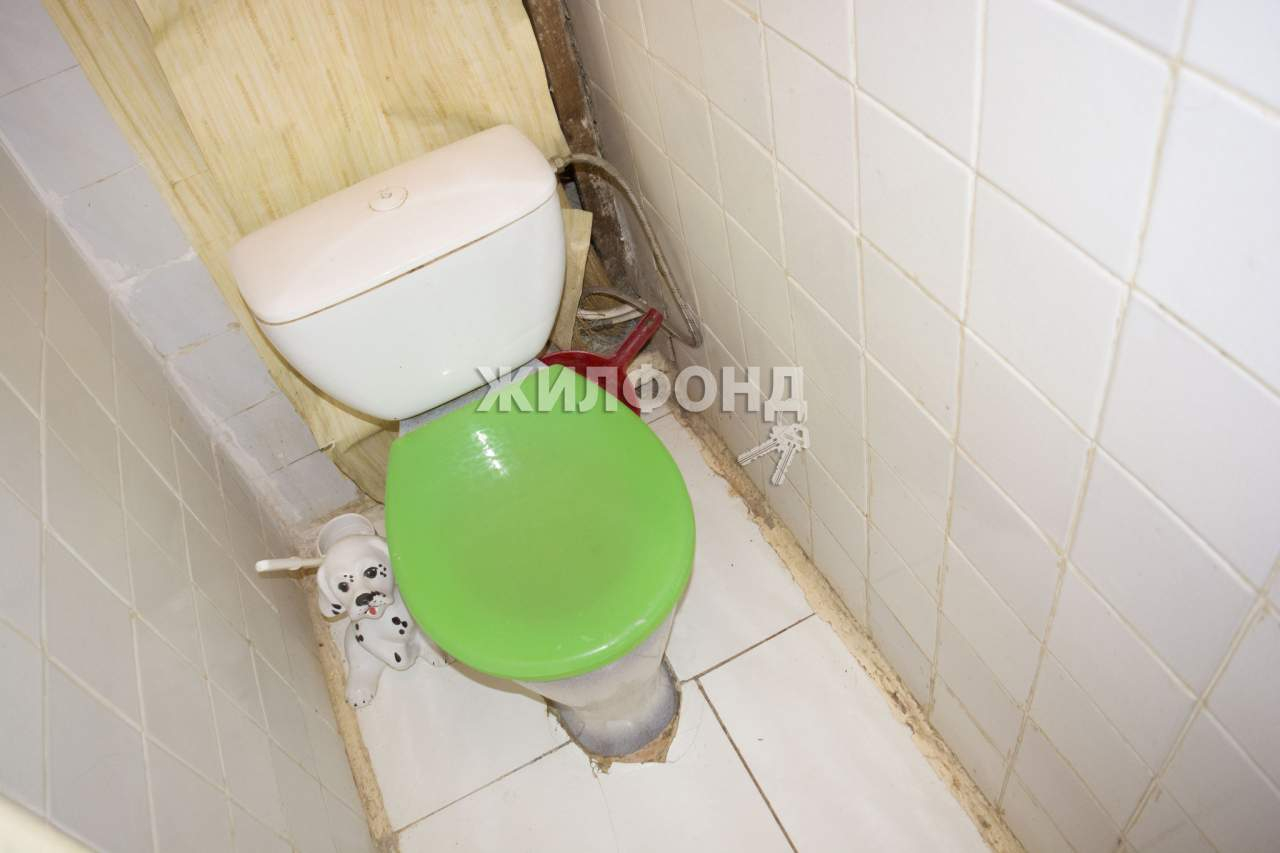 Продажа 3-комнатной квартиры, Орел, Новосильская улица,  д.6