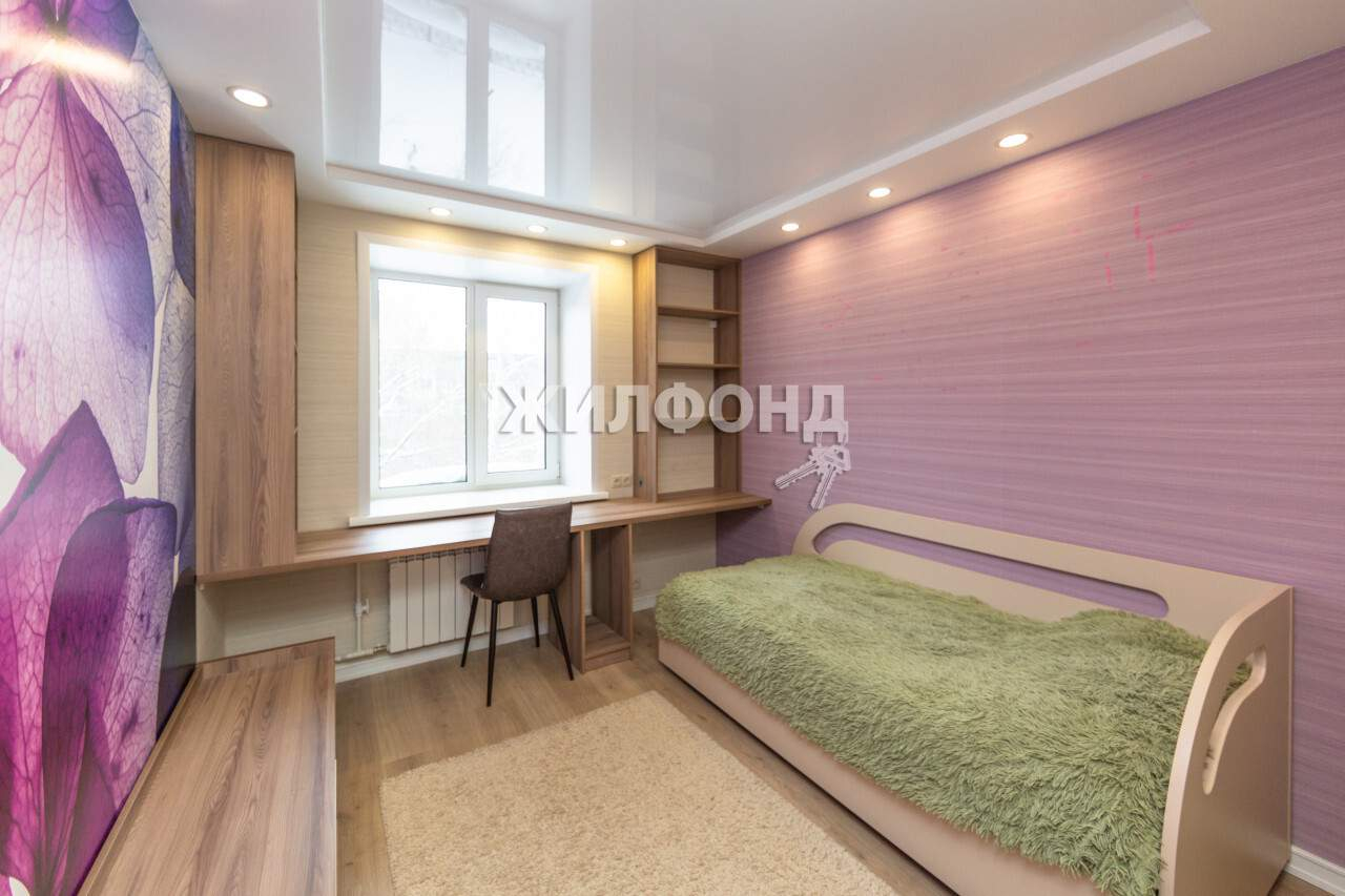 Продажа 3-комнатной квартиры, Барнаул, Малахова улица,  д.122