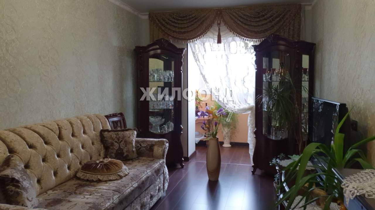 Продажа 2-комнатной квартиры, Астрахань, Фиолетова улица,  д.32