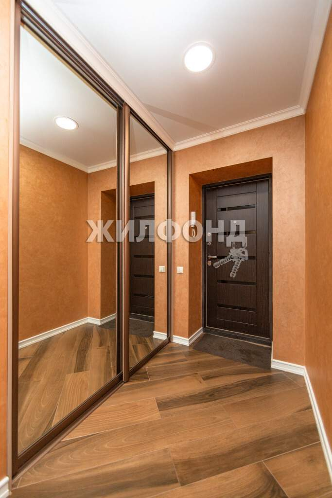 Продажа 3-комнатной квартиры, Барнаул, Малахова улица,  д.122