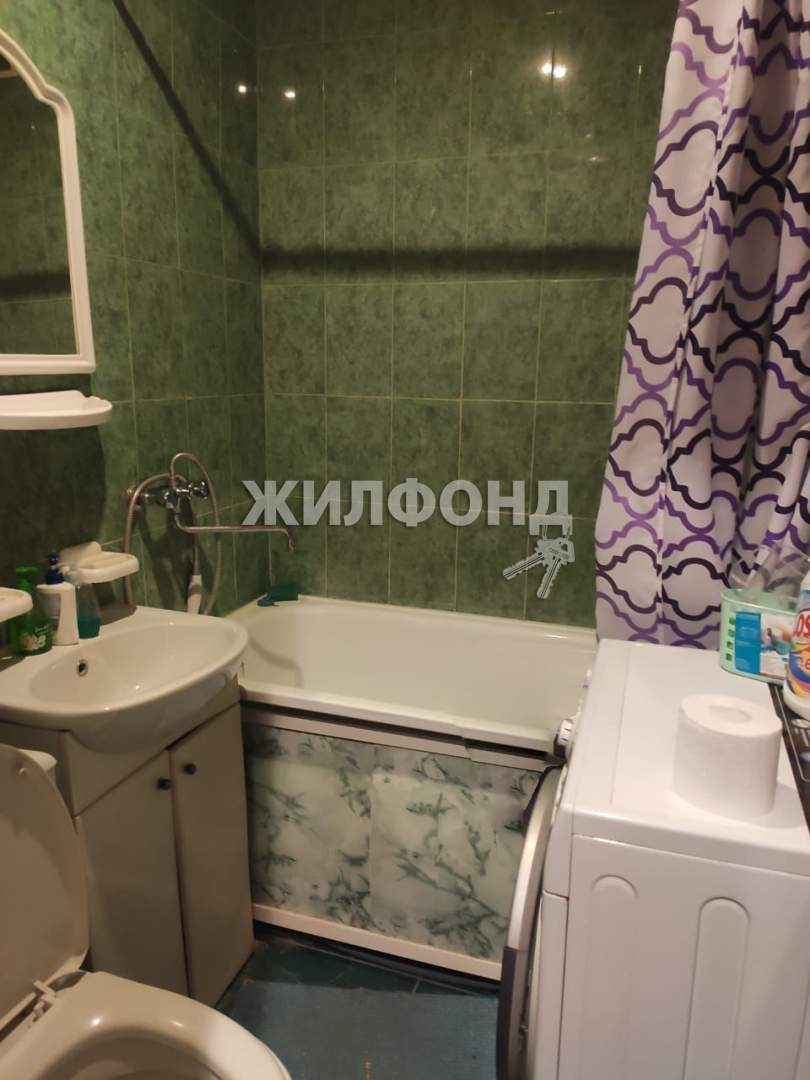 Продажа 3-комнатной квартиры, Орел, МОПРа улица,  д.14