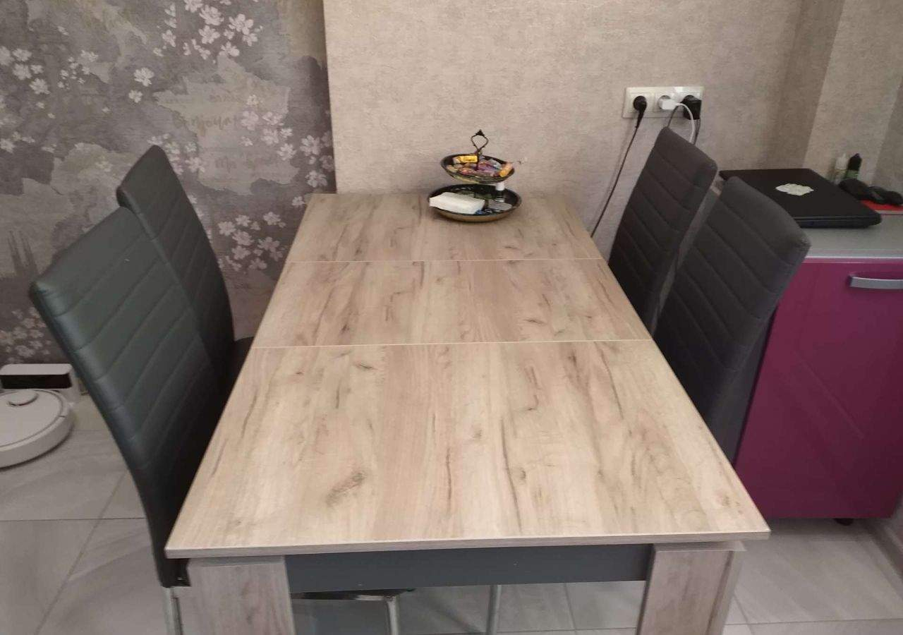 Продажа 2-комнатной квартиры, Геленджик, Олега Анофриева улица,  д.1к1