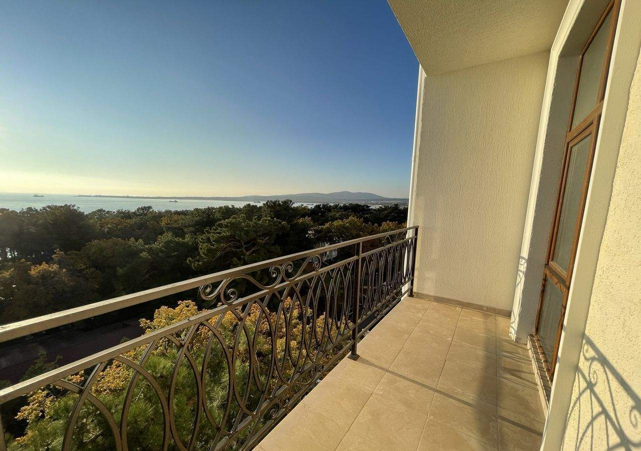 Продажа 3-комнатной квартиры, Геленджик, Мира улица,  д.44к6