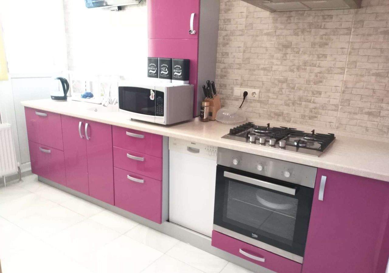 Продажа 2-комнатной квартиры, Геленджик, Олега Анофриева улица,  д.1к1