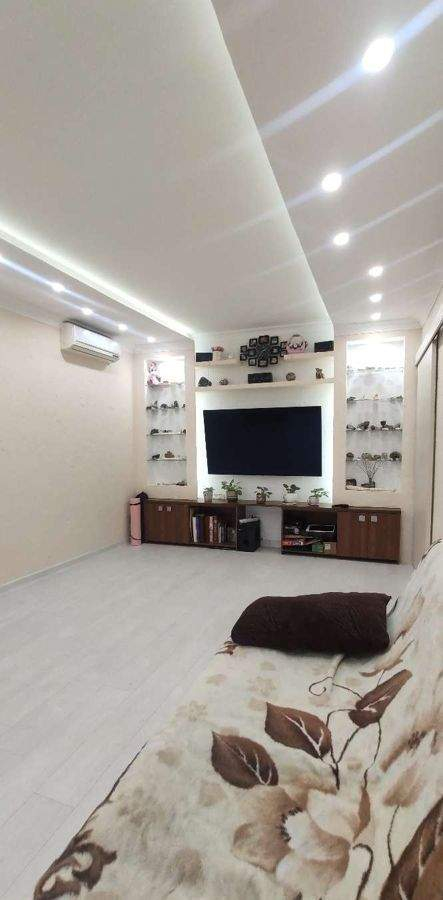 Продажа 3-комнатной квартиры, Геленджик, Островского улица,  д.103А