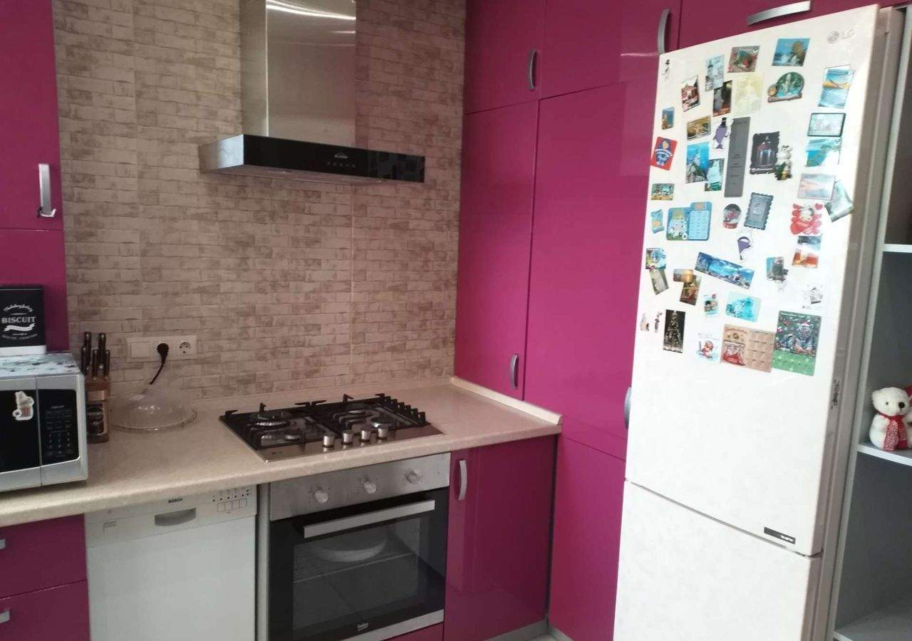 Продажа 2-комнатной квартиры, Геленджик, Олега Анофриева улица,  д.1к1