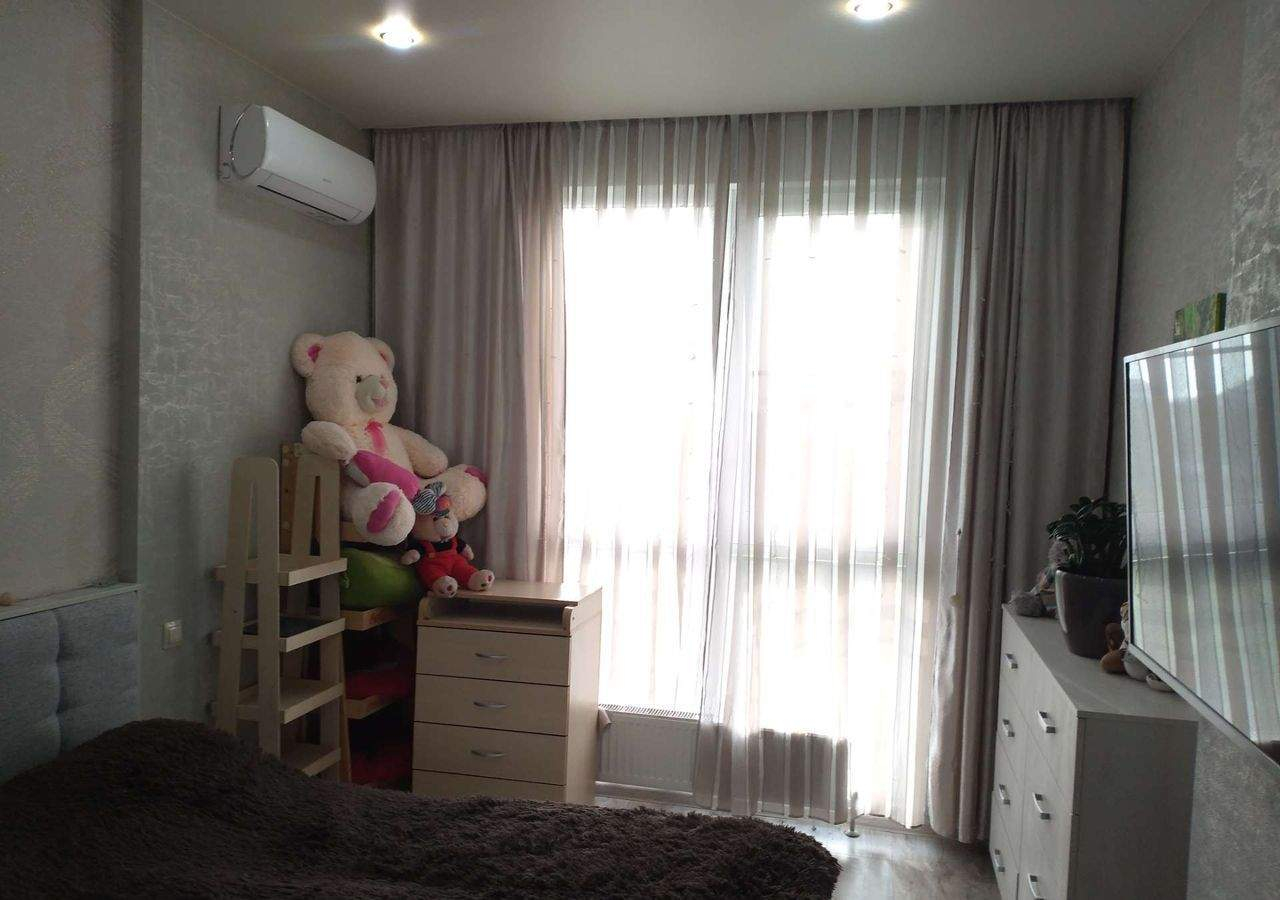 Продажа 2-комнатной квартиры, Геленджик, Олега Анофриева улица,  д.1к1