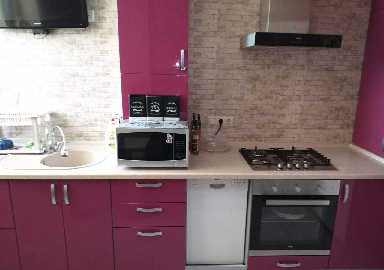 Продажа 2-комнатной квартиры, Геленджик, Олега Анофриева улица,  д.1к1