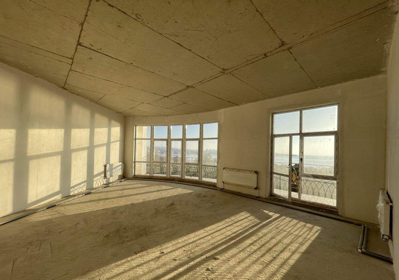 Продажа 3-комнатной квартиры, Геленджик, Мира улица,  д.44к6