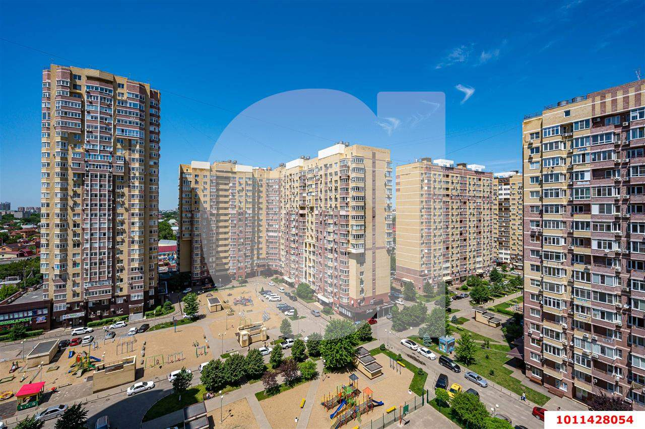 Продажа 2-комнатной квартиры, Краснодар, Российская улица,  д.72