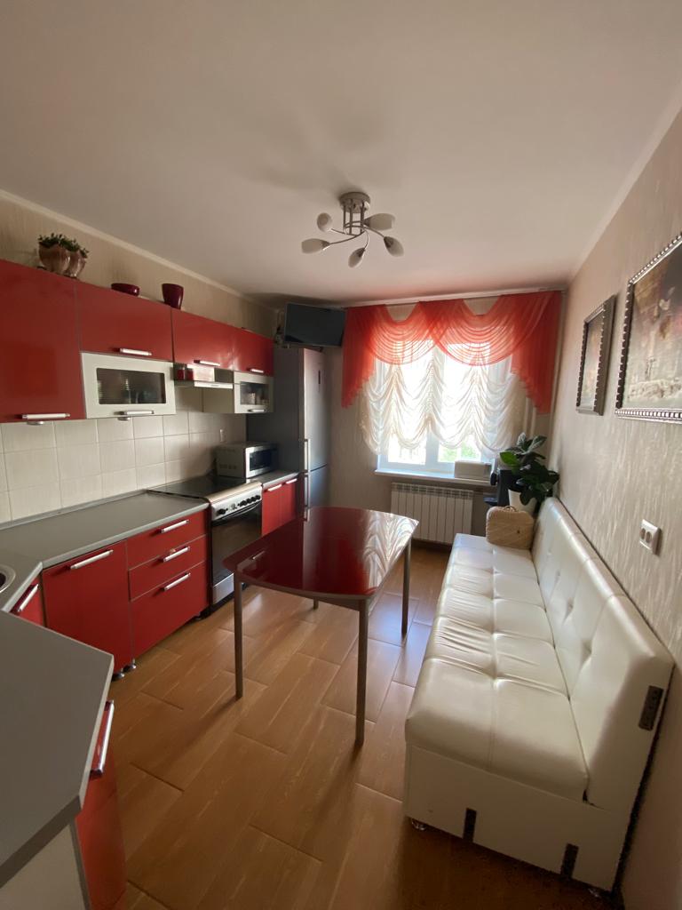 Продажа 2-комнатной квартиры, Парголово, Первого Мая улица,  д.107к4