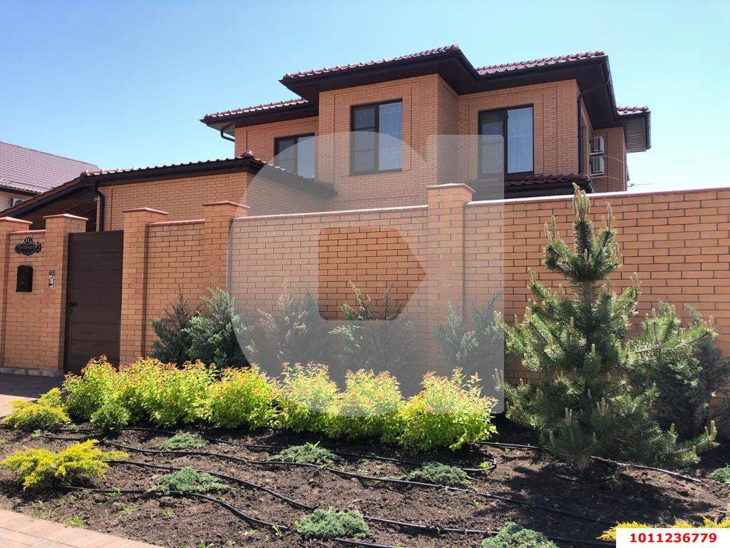 Продажа дома, 300м <sup>2</sup>, 10 сот., Краснодар, Баварская улица,  д.57