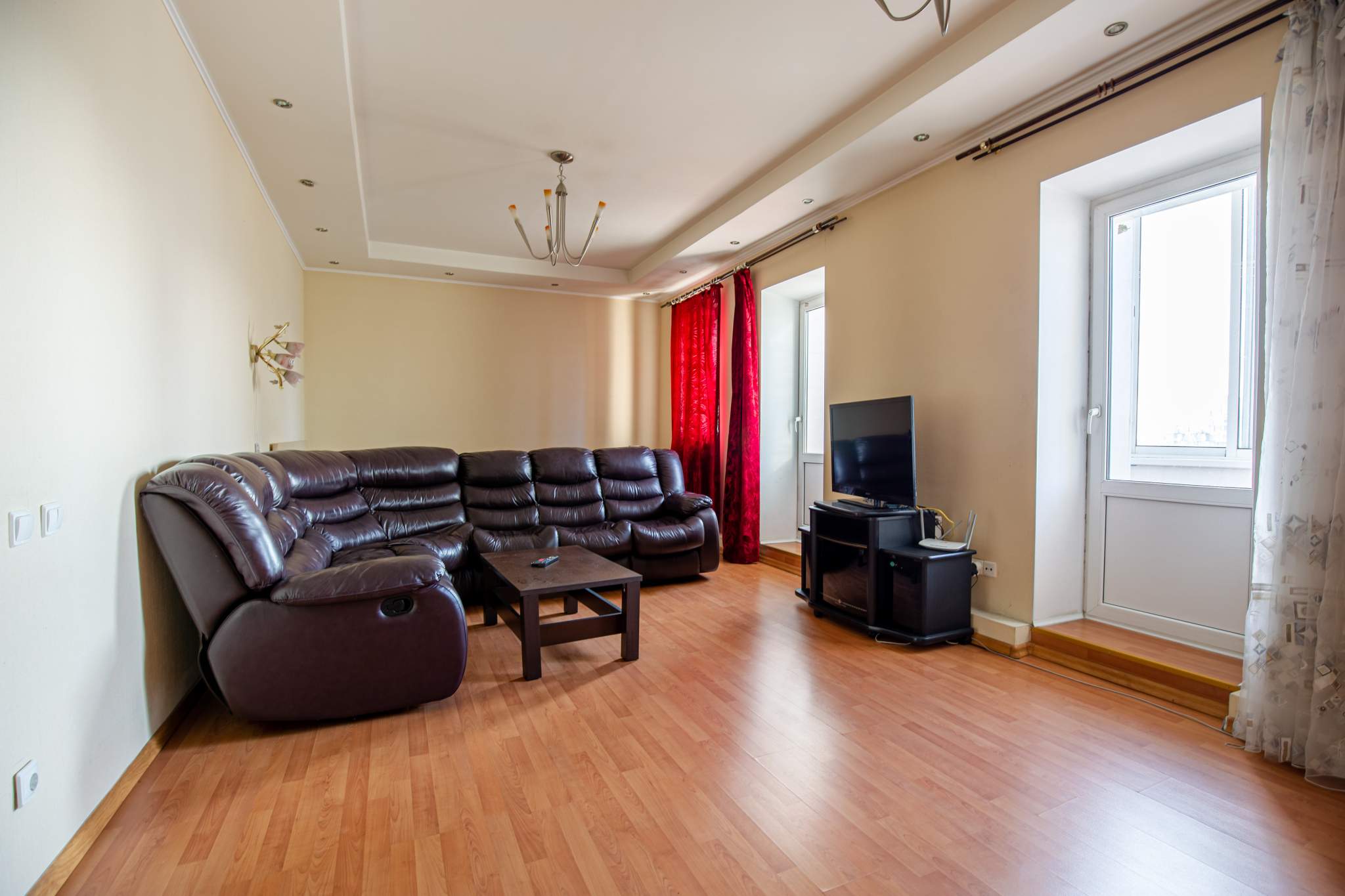 Продажа 3-комнатной квартиры, Санкт-Петербург, Савушкина улица,  д.124к1