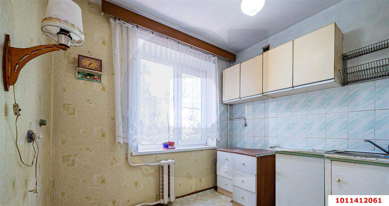 Продажа 3-комнатной квартиры, Краснодар, Гидростроителей улица,  д.15