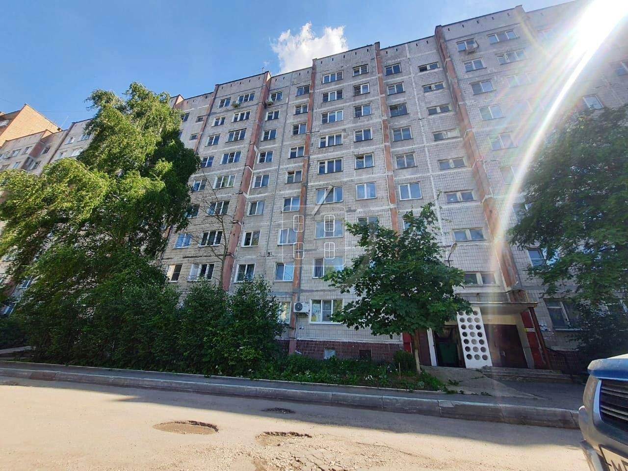 Продажа 3-комнатной квартиры, Калуга, Генерала Попова улица,  д.16
