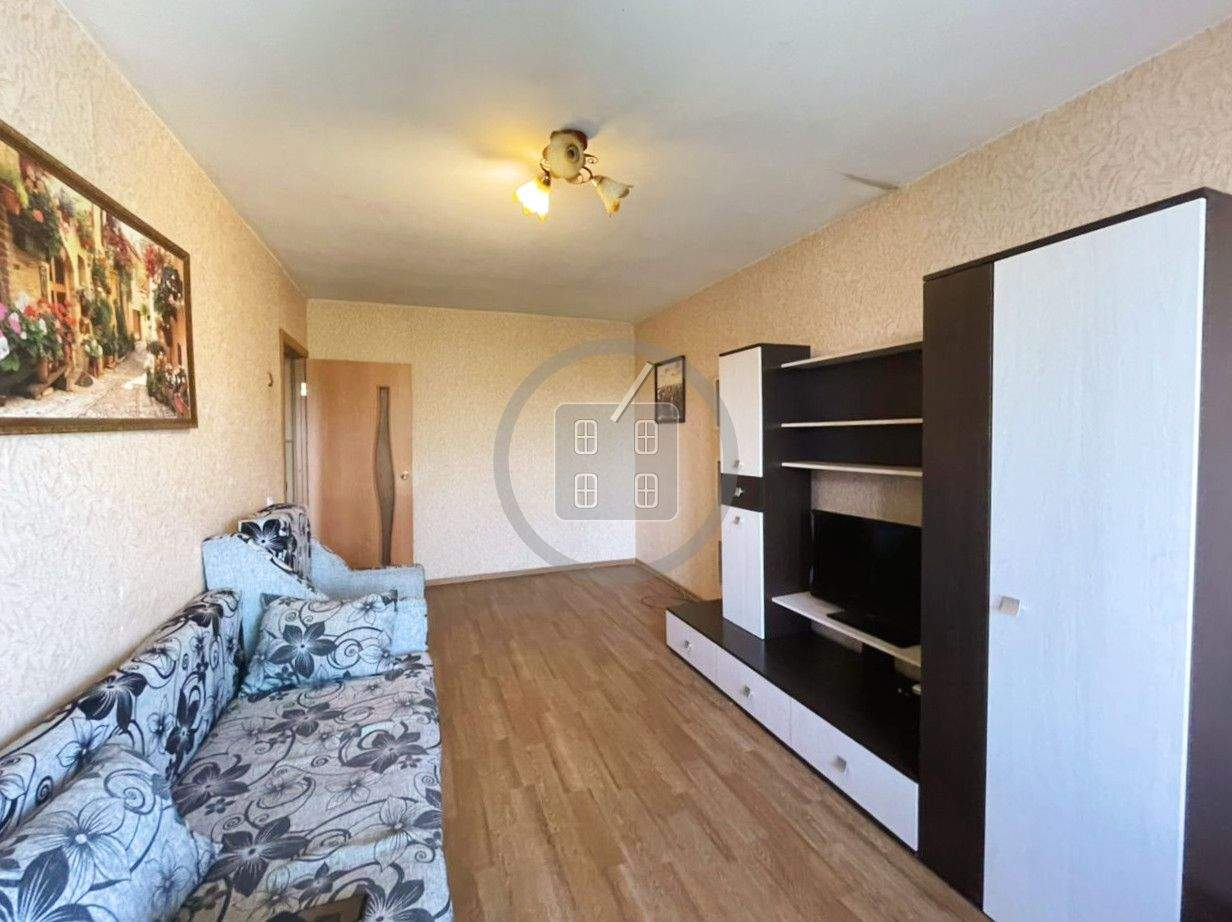 Продажа 2-комнатной квартиры, Калуга, Суворова улица,  д.17