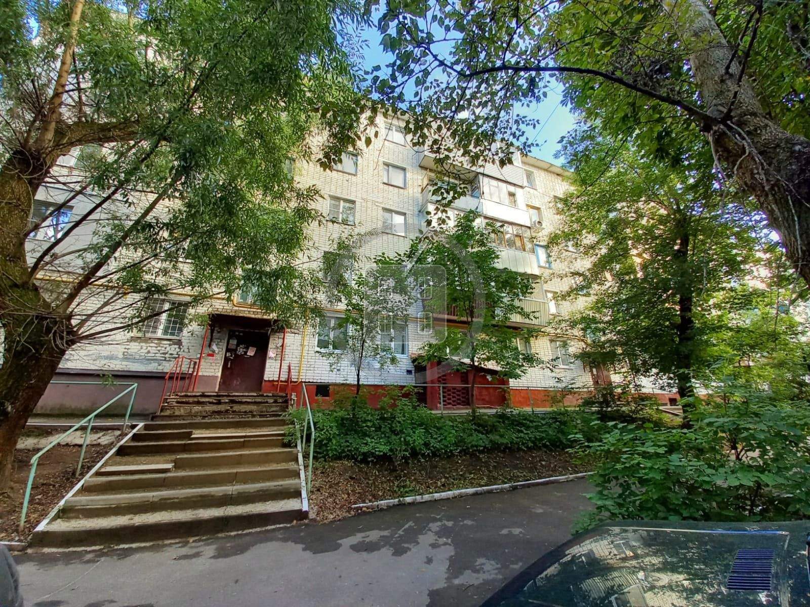 Продажа 3-комнатной квартиры, Калуга, Стеклянников Сад улица,  д.2