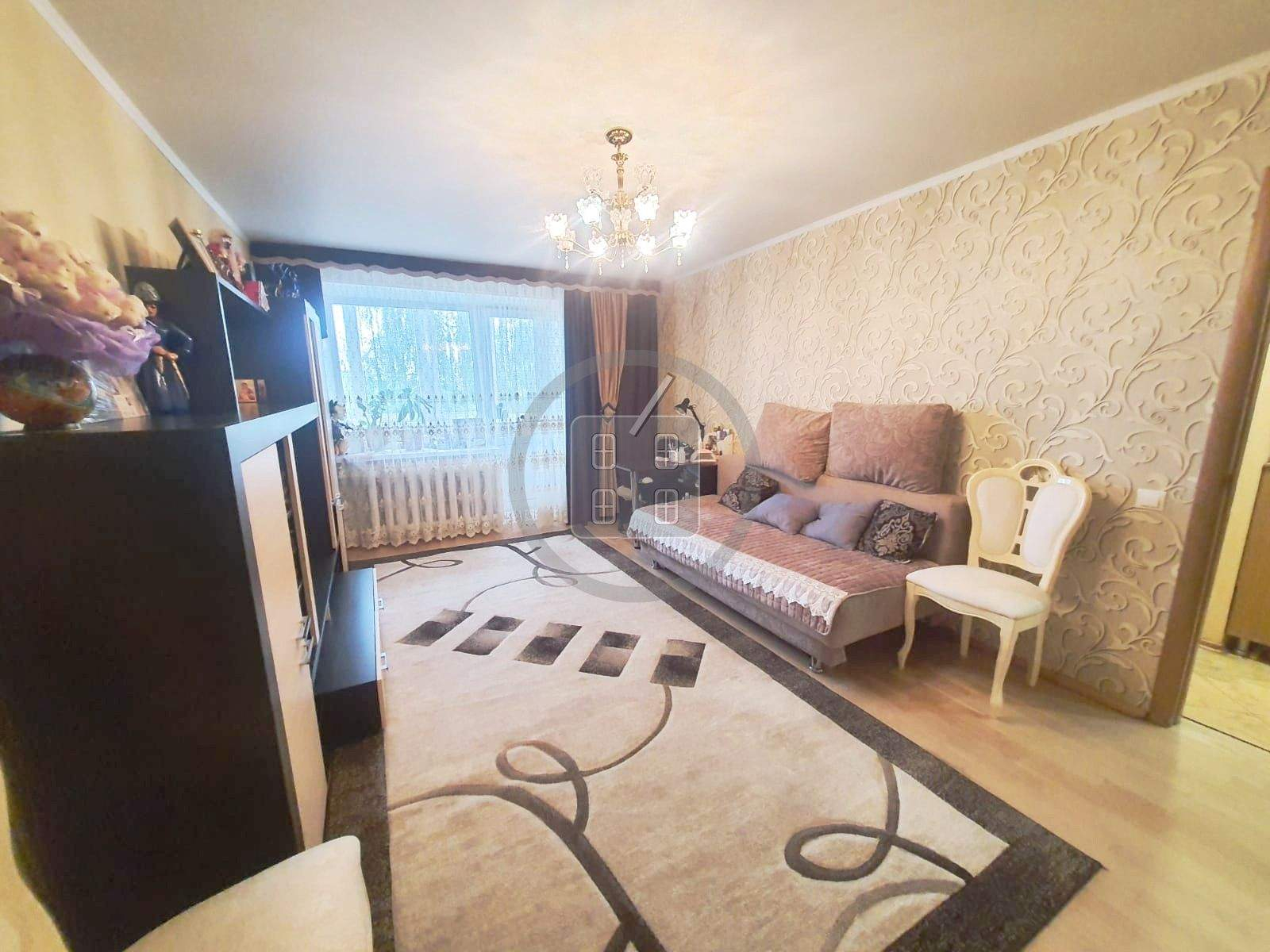 Продажа 4-комнатной квартиры, Калуга, Никитина улица,  д.81