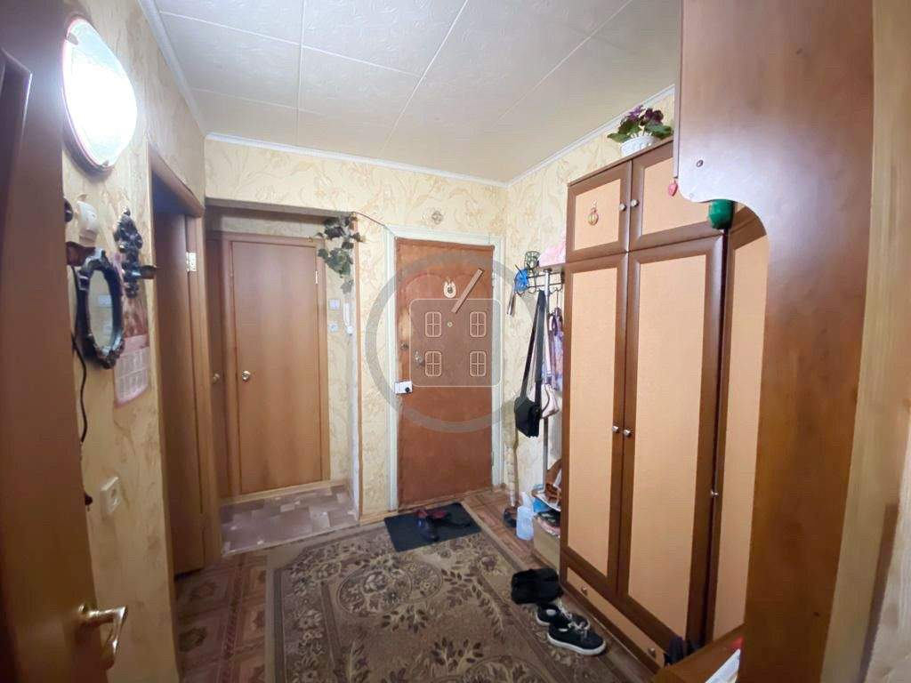 Продажа 4-комнатной квартиры, Калуга, Майская улица,  д.6