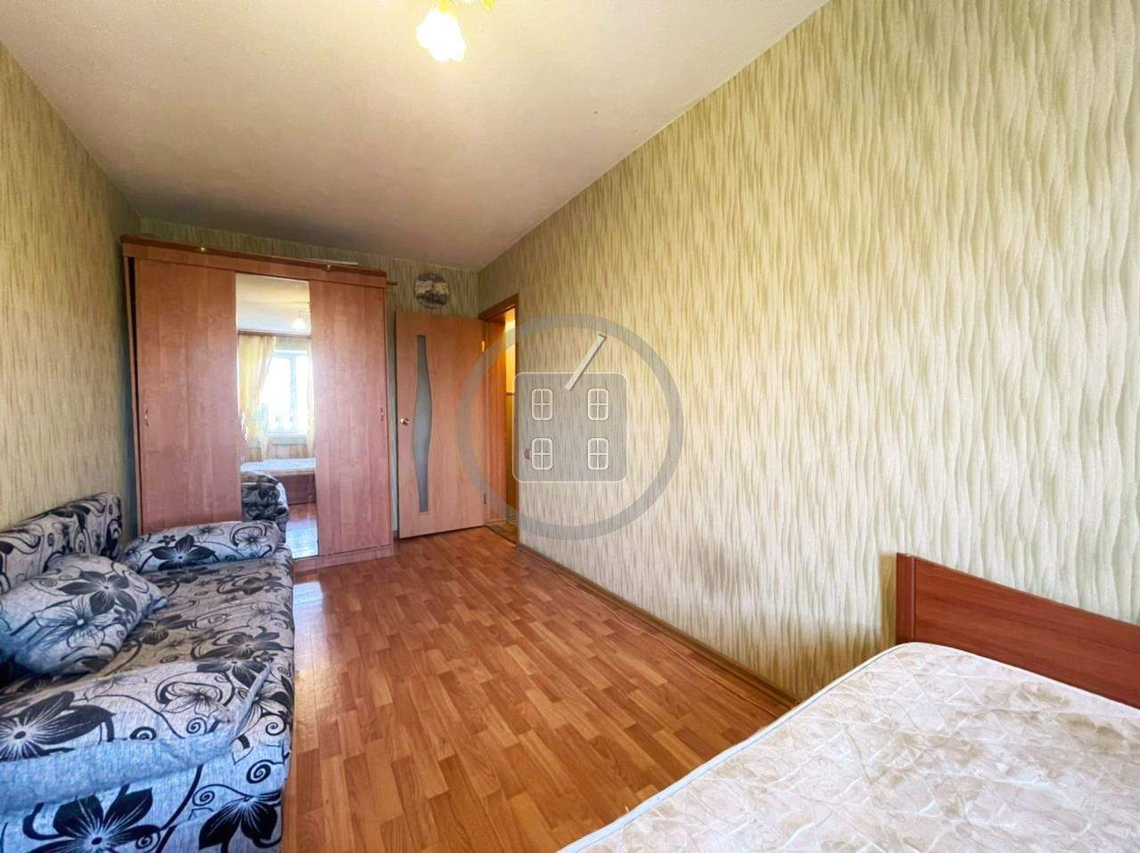 Продажа 2-комнатной квартиры, Калуга, Суворова улица,  д.17