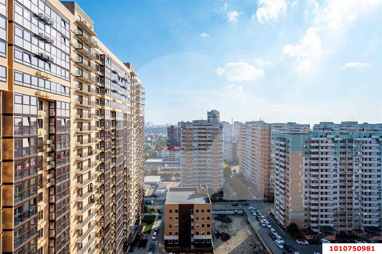 Продажа 1-комнатной квартиры, Краснодар, Гаражная улица,  д.87