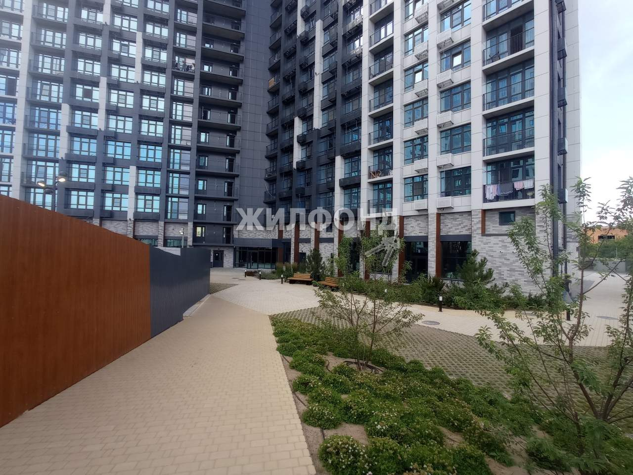 Продажа 2-комнатной квартиры, Астрахань, Бехтерева улица,  д.2а