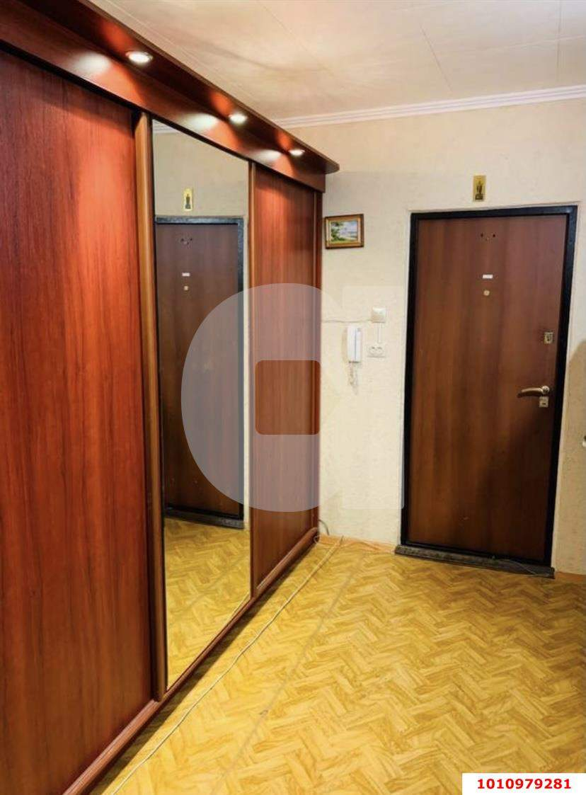 Продажа 2-комнатной квартиры, Краснодар, 9-я Тихая улица,  д.15