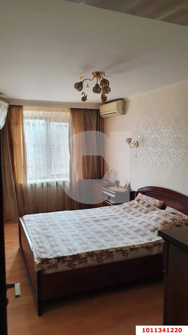 Продажа 3-комнатной квартиры, Краснодар, Трудовой Славы улица,  д.19