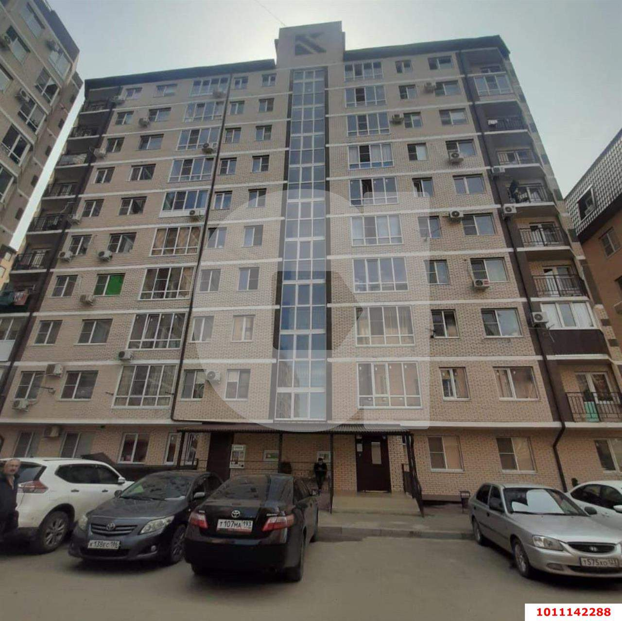 Продажа 2-комнатной квартиры, Яблоновский, Шоссейная улица,  д.63