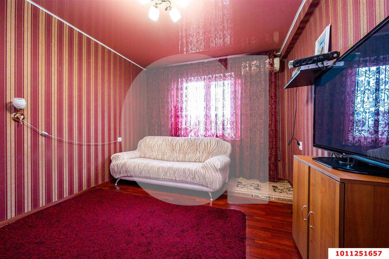 Продажа 3-комнатной квартиры, Краснодар, Чекистов проспект,  д.16