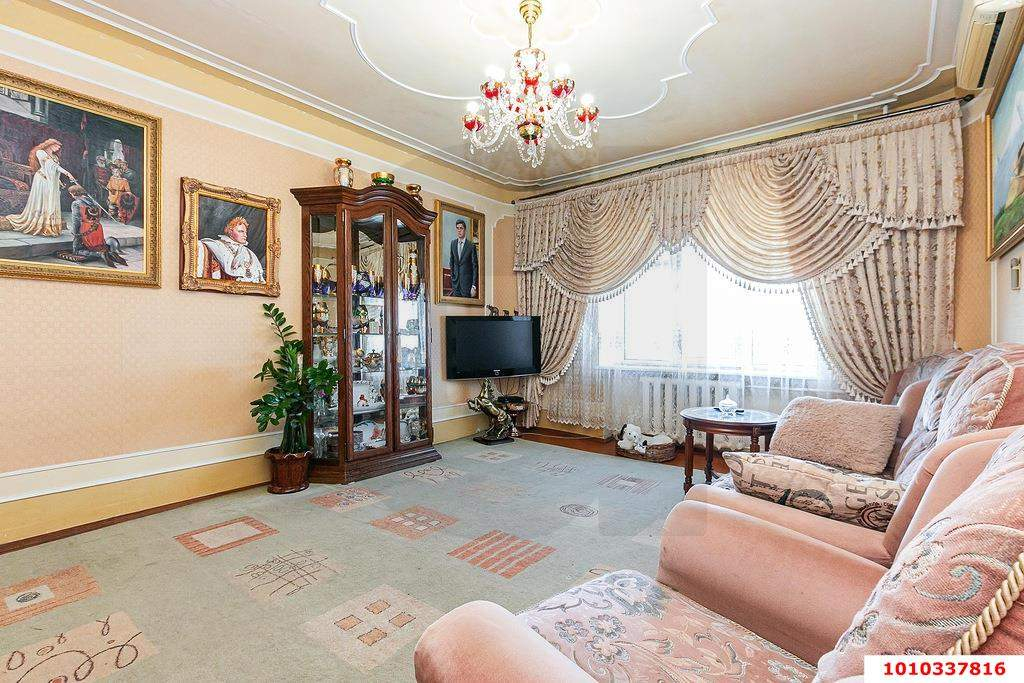Продажа 3-комнатной квартиры, Краснодар, Ипподромная улица,  д.53