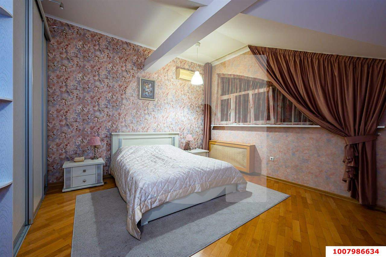 Продажа 3-комнатной квартиры, Краснодар, Сормовская улица,  д.181